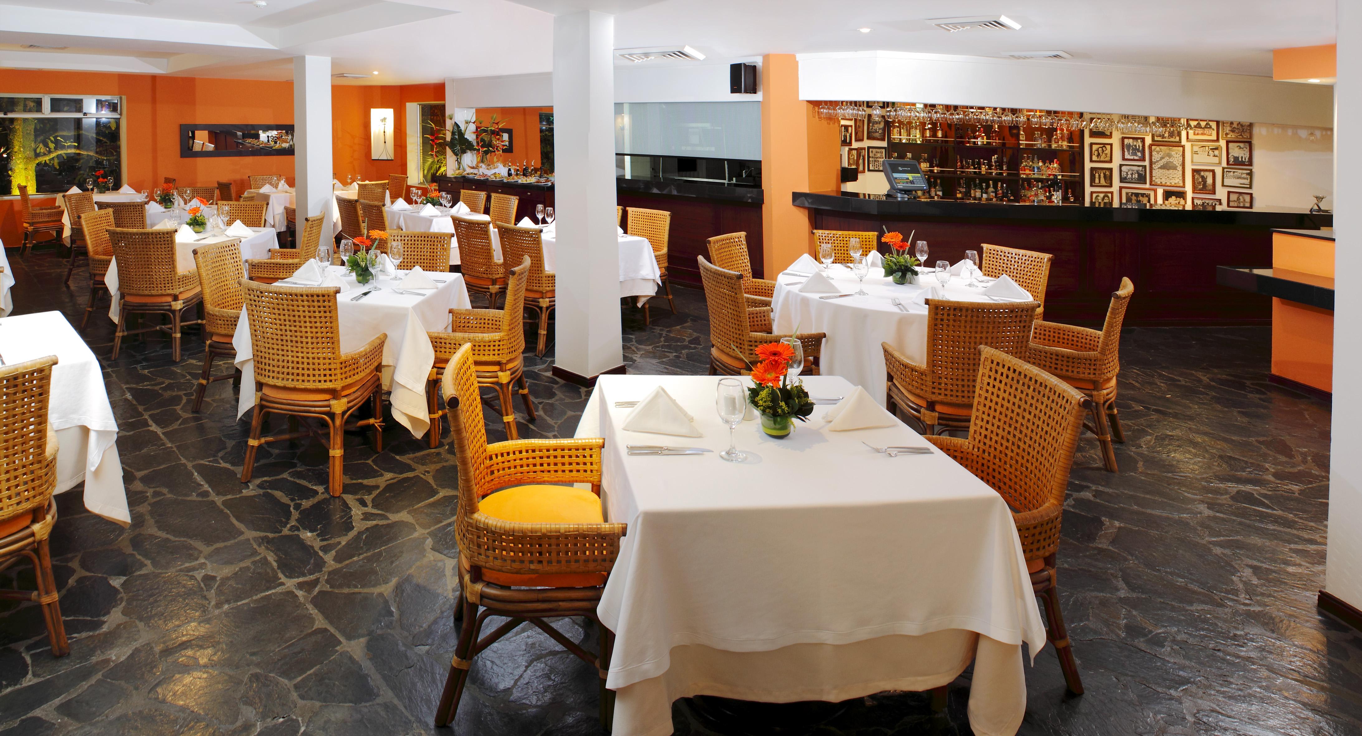 Hotel Estelar Altamira Ibagué Exterior foto Restaurant
