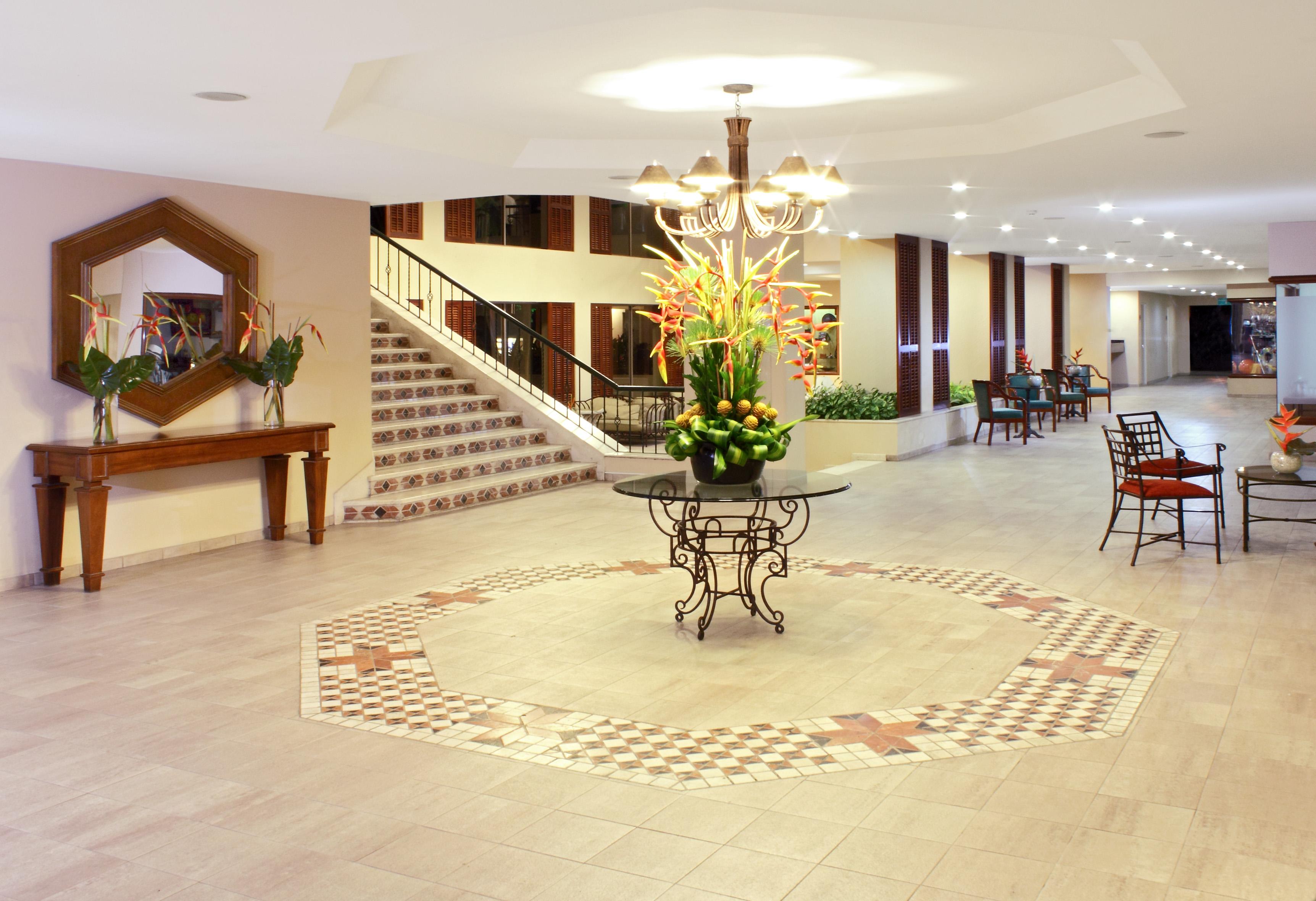 Hotel Estelar Altamira Ibagué Exterior foto Lobby