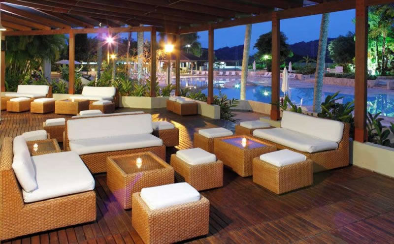 Hotel Estelar Altamira Ibagué Exterior foto The resort's pool area